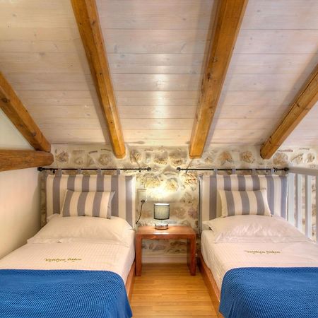 Korona Boutique Hotel Oitylo Eksteriør billede