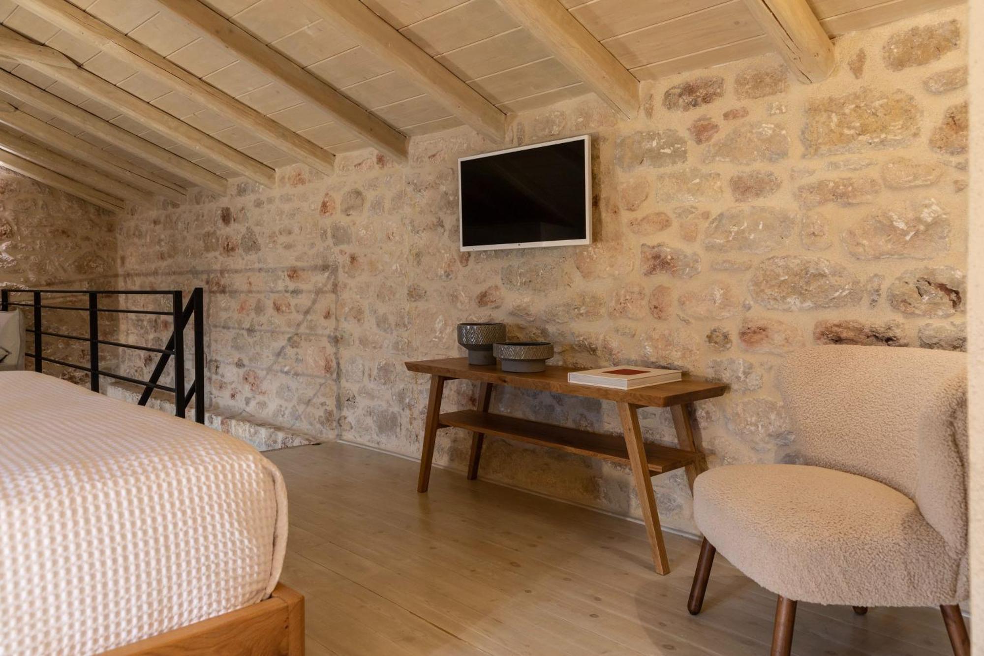 Korona Boutique Hotel Oitylo Eksteriør billede