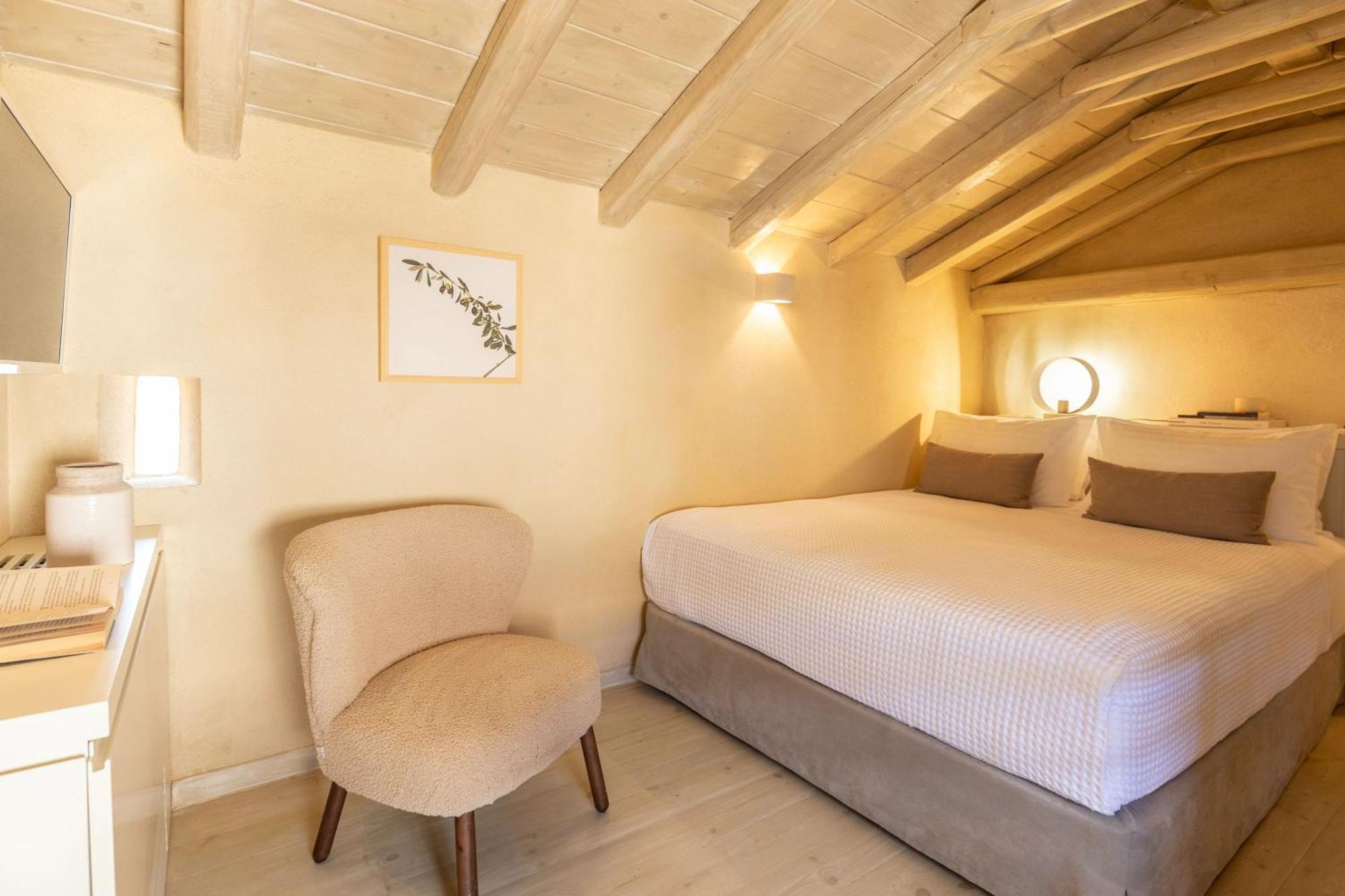 Korona Boutique Hotel Oitylo Eksteriør billede
